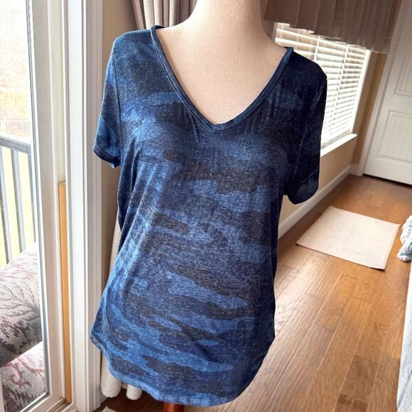 LUCKY BRAND NAVY CAMO SHIRT - Picture 1 of 7